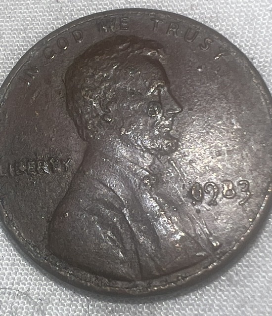 Never-Seen-Online-Before-Please-Help.-I'm�new-:-1983-LMC