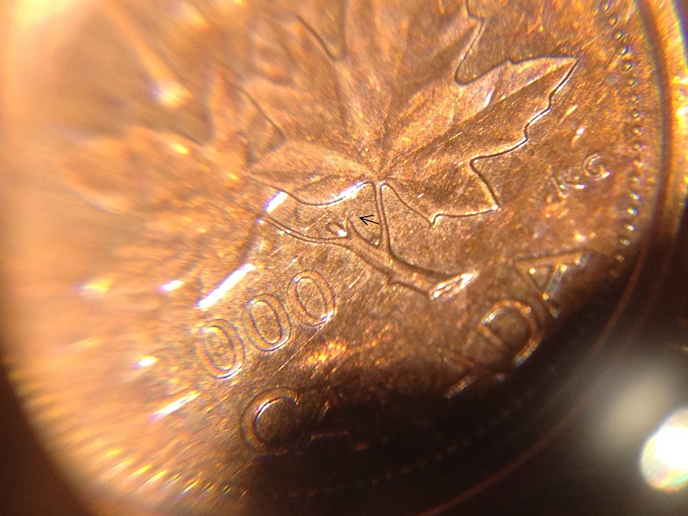 2000-1-Cent-Queen-Spit-Bead-:-Die-Clash--Dot?