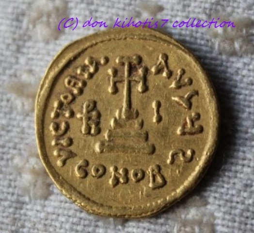 Gold-Byzantine-Coin---Emperor-Heraclius