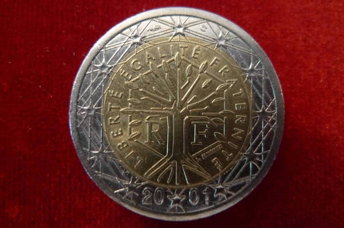 Show-Off-Your-Bi-Metallic-Coins-World-Wide