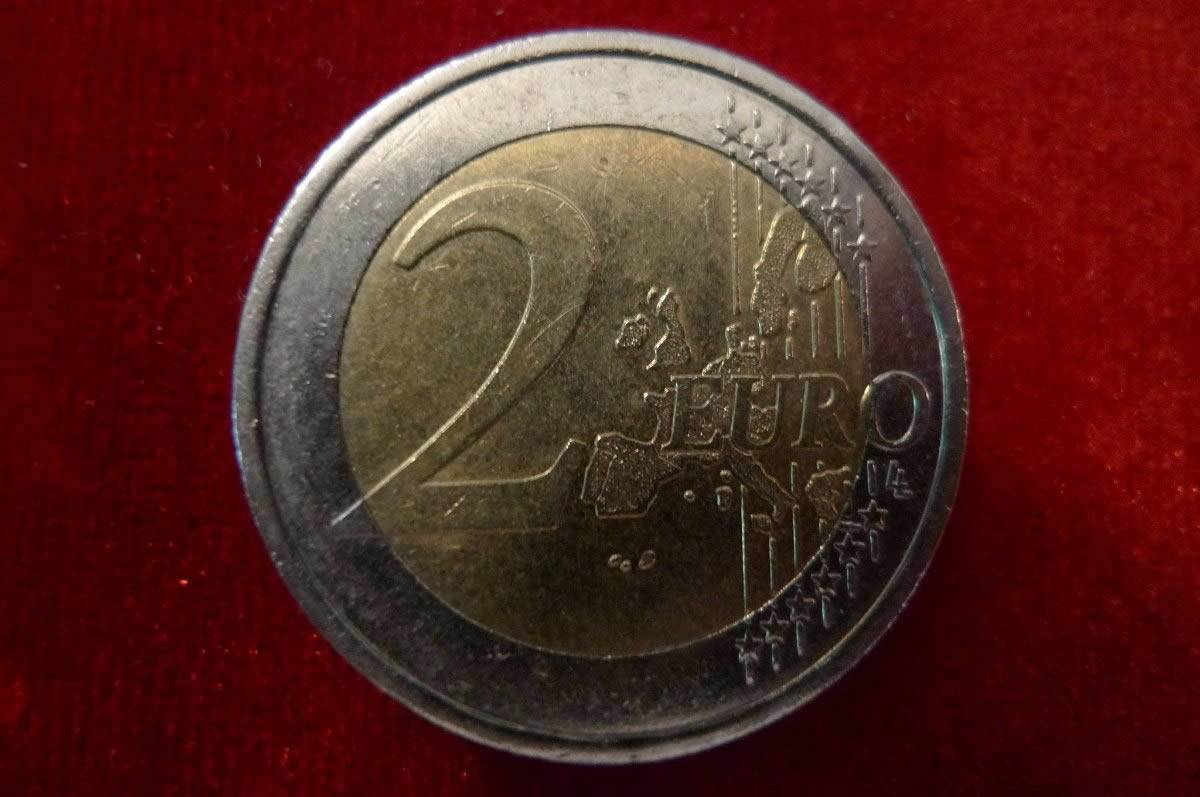 Show-Off-Your-Bi-Metallic-Coins-World-Wide