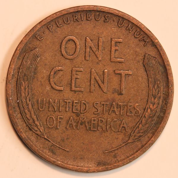 A-Pair-Of-1910-Lincoln-Cents