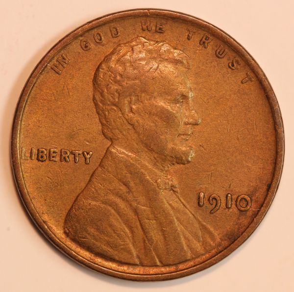 A-Pair-Of-1910-Lincoln-Cents