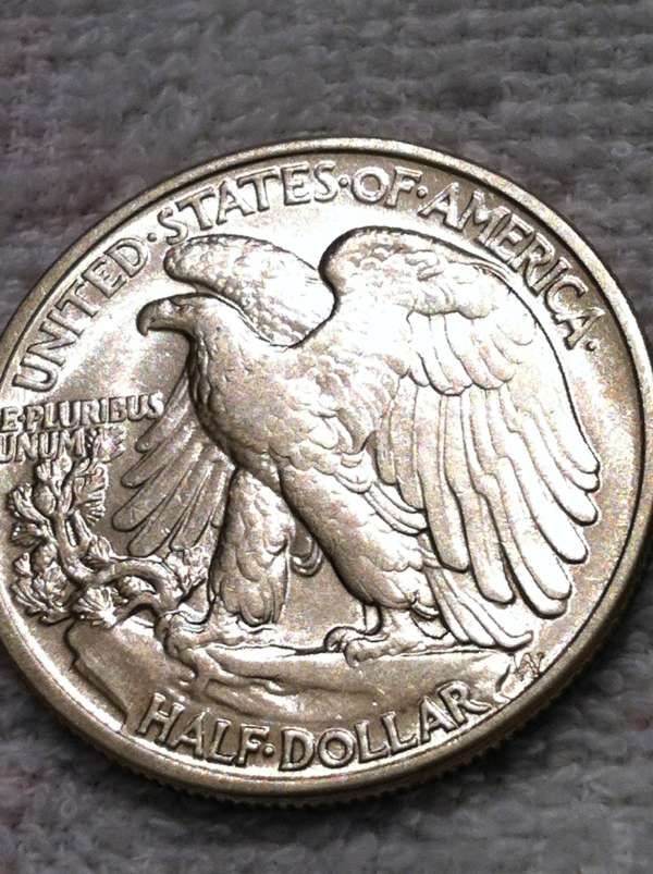 Is-This-A-$5000-Fmv-MS-68-1943-Lib-Half-Or-Not?-Help