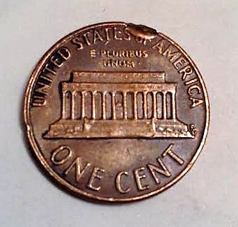 Help-1973-D-LMC..found-Silverish-Chunks-In-Penny.-Error,-Diebreak,-W/-Is-It?