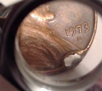 Help-1973-D-LMC..found-Silverish-Chunks-In-Penny.-Error,-Diebreak,-W/-Is-It?