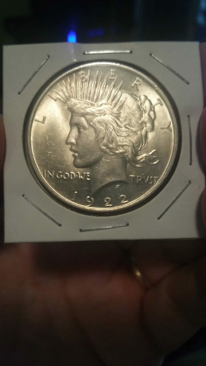 '22-P-Peace-Dollar;-2e2-Wing-Break?