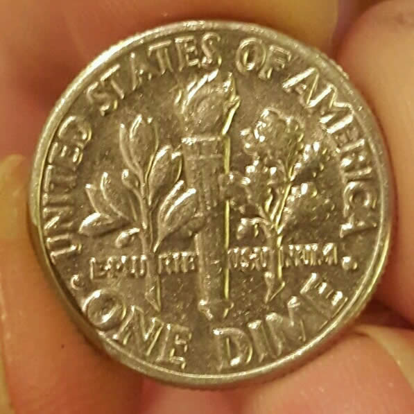 '83-D-Dime-W/-Apparent-Doubling-On-Ear-Lobe.
