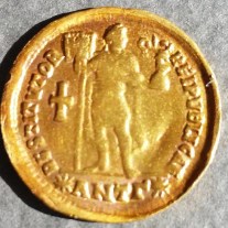 Valantinian-I-Gold-Solidus-Help-In-Identifying