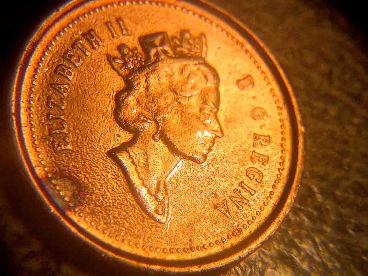 Canadian-2000--Pennie..-What-Happen-Here?