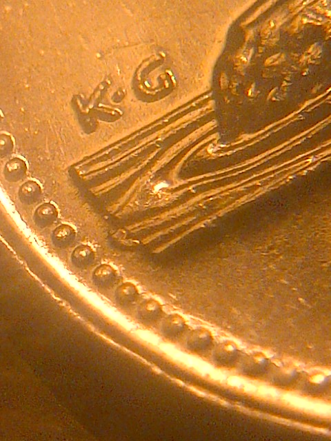 2000-Nickel-With-Metal-On-Beaver's-Back