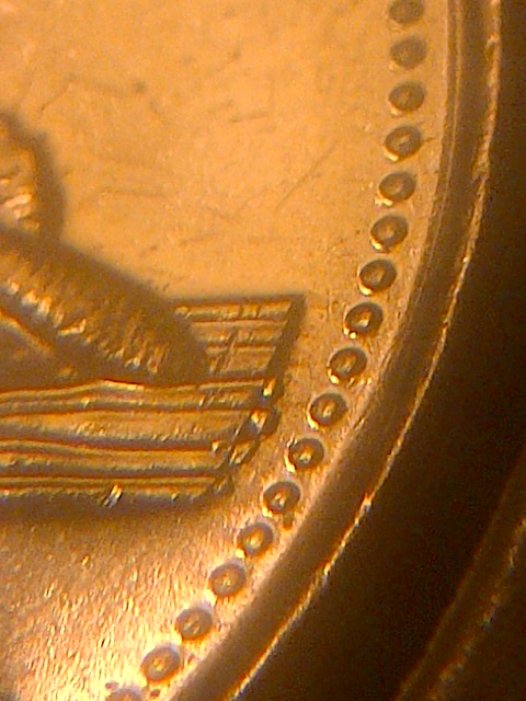 2000-Nickel-With-Metal-On-Beaver's-Back