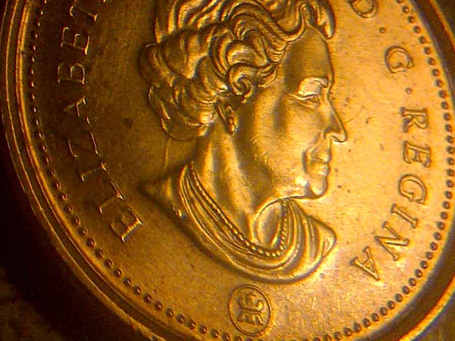 2010-Canadian-Pennie-With-Die-Clashes!!!!!