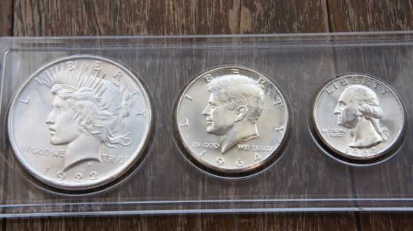 An-Interesting-Purchase-Peace-Dollar-In-Holder.