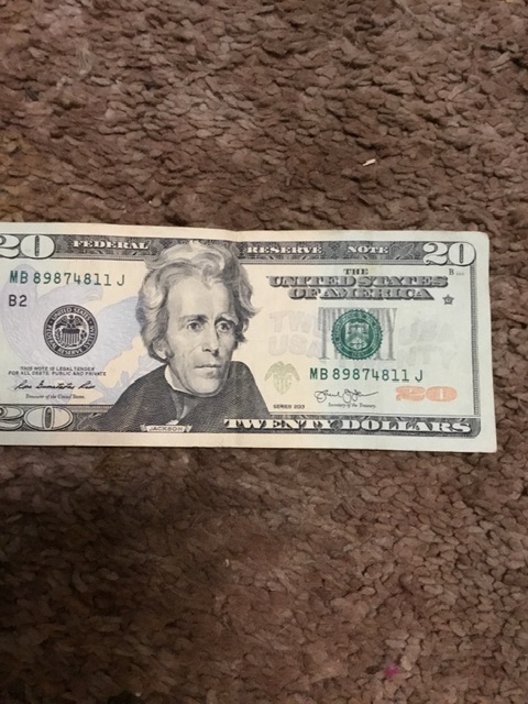 I-Found-An-Odd-Star-On-Right-Side-Of-2013-$20-Bill