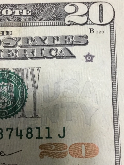 I-Found-An-Odd-Star-On-Right-Side-Of-2013-$20-Bill