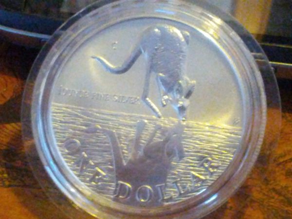 1997-1-Oz.-Silver-Australian-$1-Kangaroo