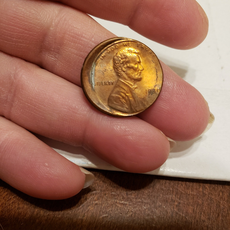1989-Penny-Die-Cap,-Misaigned,-Or-Both?