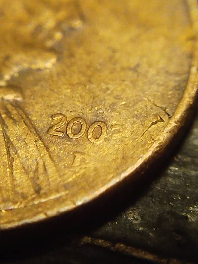 200?-Lincoln-Cent-Looks-Like-A-Greaser-To-Me.