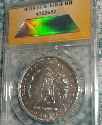 Backwards-Slabbed-Gold-Sovereign