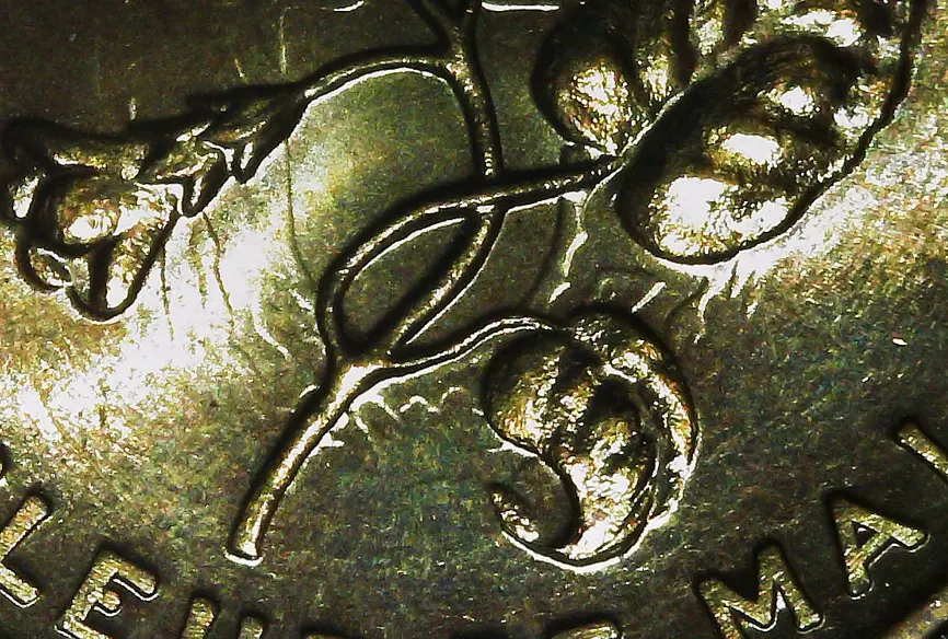 Shell-Gas-Station-Medallion-With-Clash