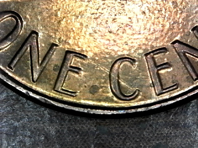 1983-Penny-Reverse-Die-Crack?