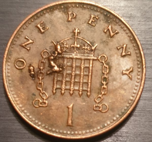 Possible-Die-Error-On-This-One-Pence-Coin?