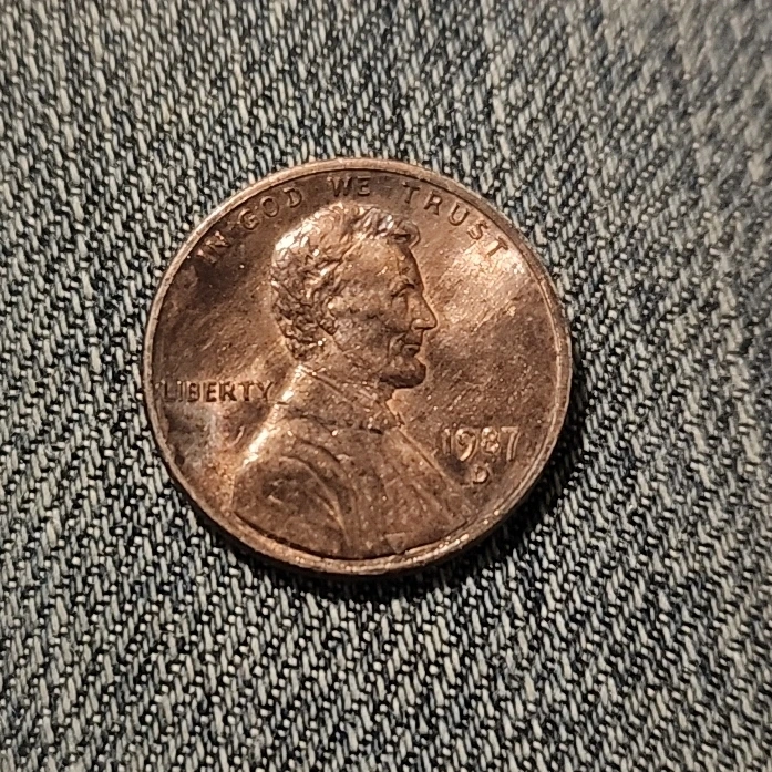 1987-D-Penny---Cracked-Die?