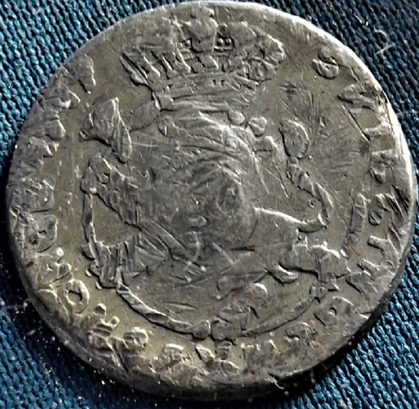 Can-Anyone-Identify-This