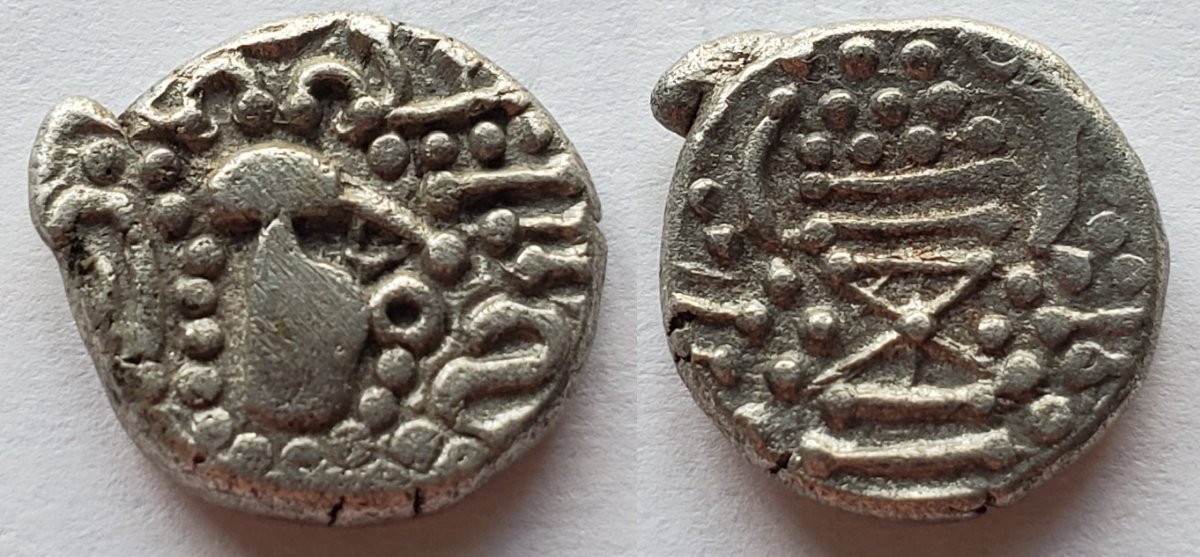 Indo-Sassanian-Coinage---Series-1.11---Cicle-Lips---Never-Before-Published!