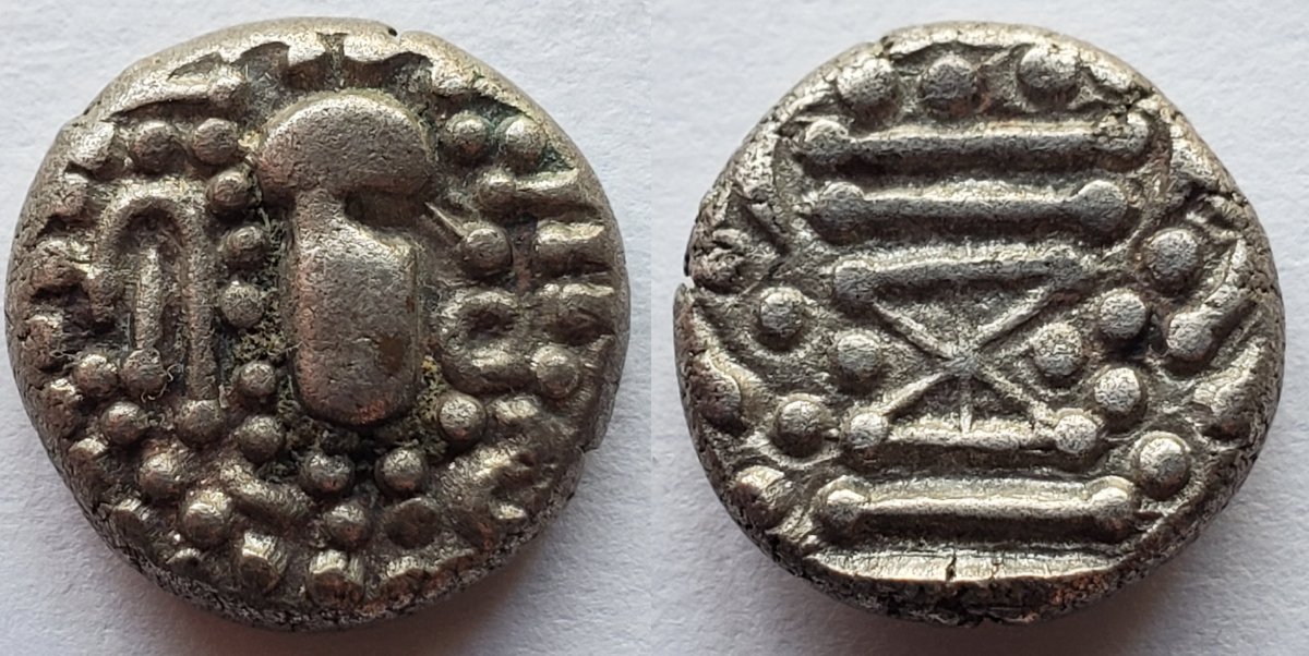 Indo-Sassanian-Coinage---Series-1.11---Cicle-Lips---Never-Before-Published!