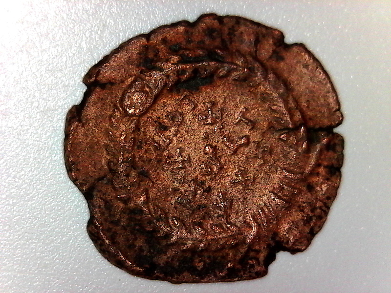 Roman-Coppers,-Anything-Recognizable-Here?