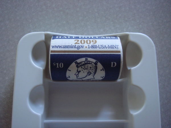 2009-D-Kennedy-Half-Dollar-Rolls-Gold-Color-Sealed-US-Mint?