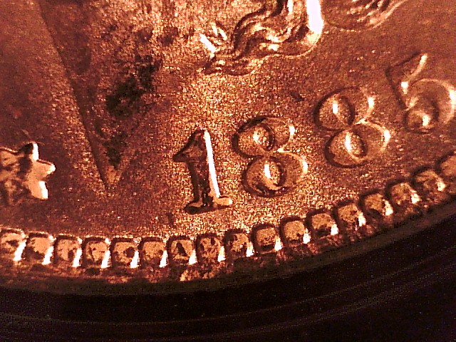 1885-O-Morgan-With-Dash-Under-8-But-No-Dentil-Mark....?