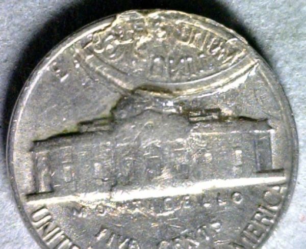 1970-D--Nickel-Error?