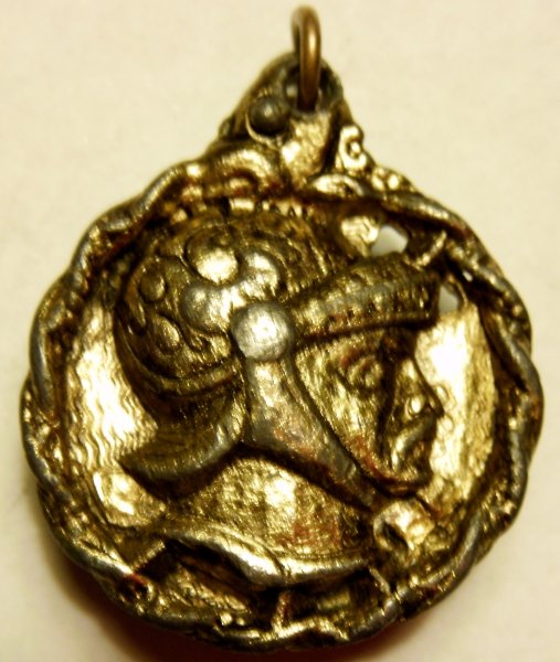 Strange-Cameo/Soldier-Pendant,-Help!
