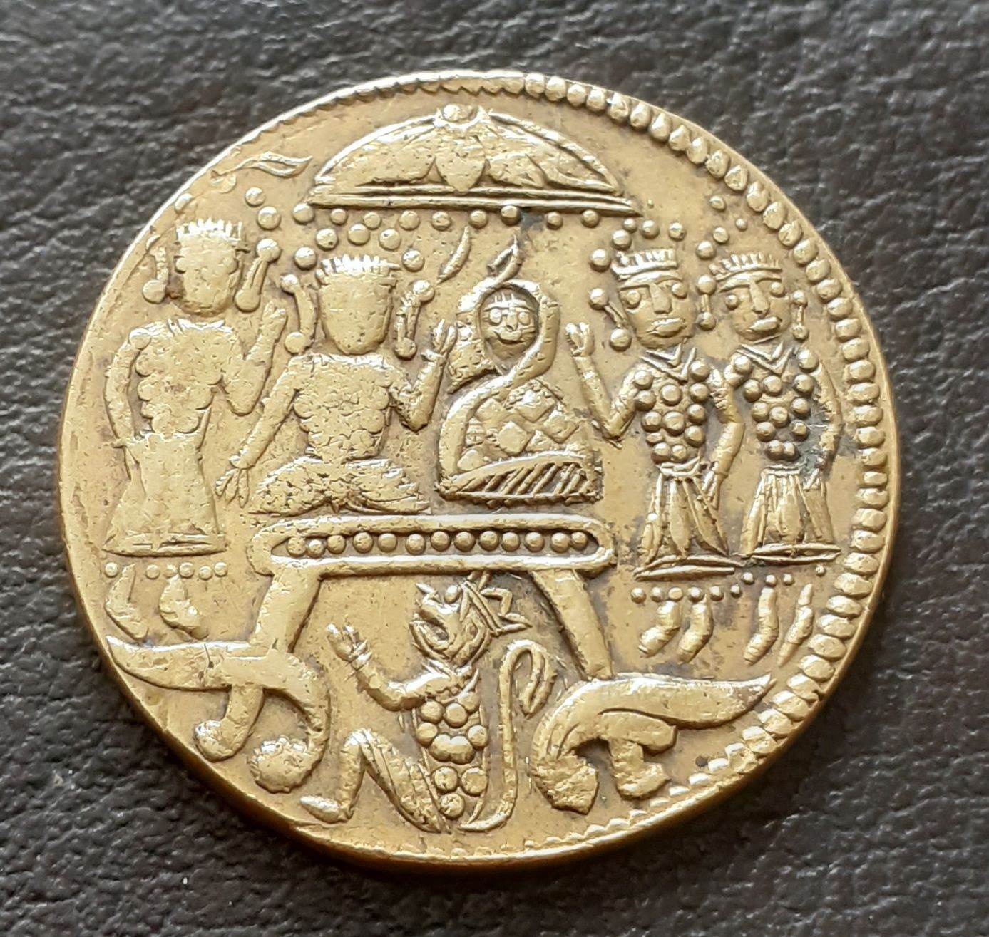 Gold-Coloured-Coin-10.4g-28mm-Wide-Is-It-A-Token?-Thanks-Id:-Indian-Temple-Token