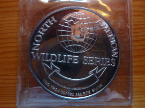 North-America-Wildlife-Series-2-Oz-Silver