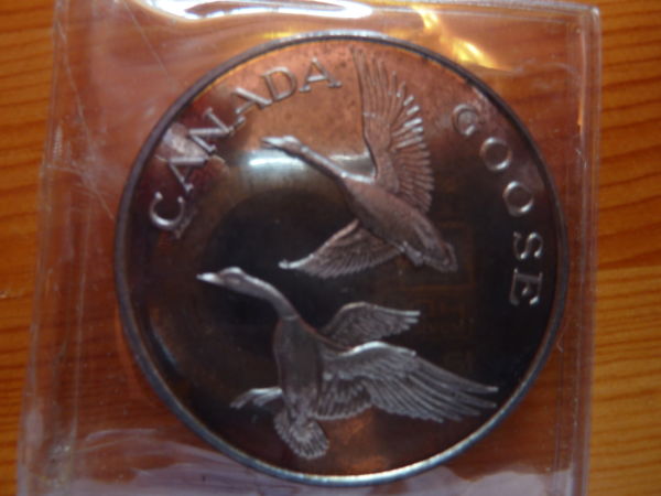 North-America-Wildlife-Series-2-Oz-Silver