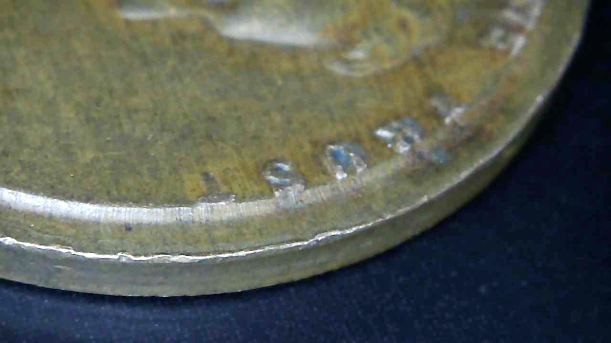 1953-D-LWC-Possible-Partial-Collar?