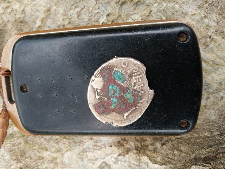 Coin-Found-In-Greece-With-Unknown-Alphabet