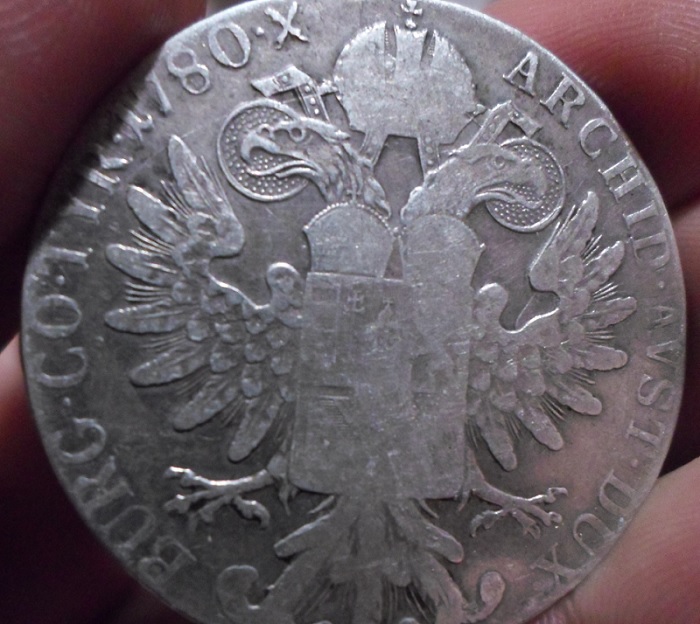 Austria-Maria-Theiresia-Thaler-1780
