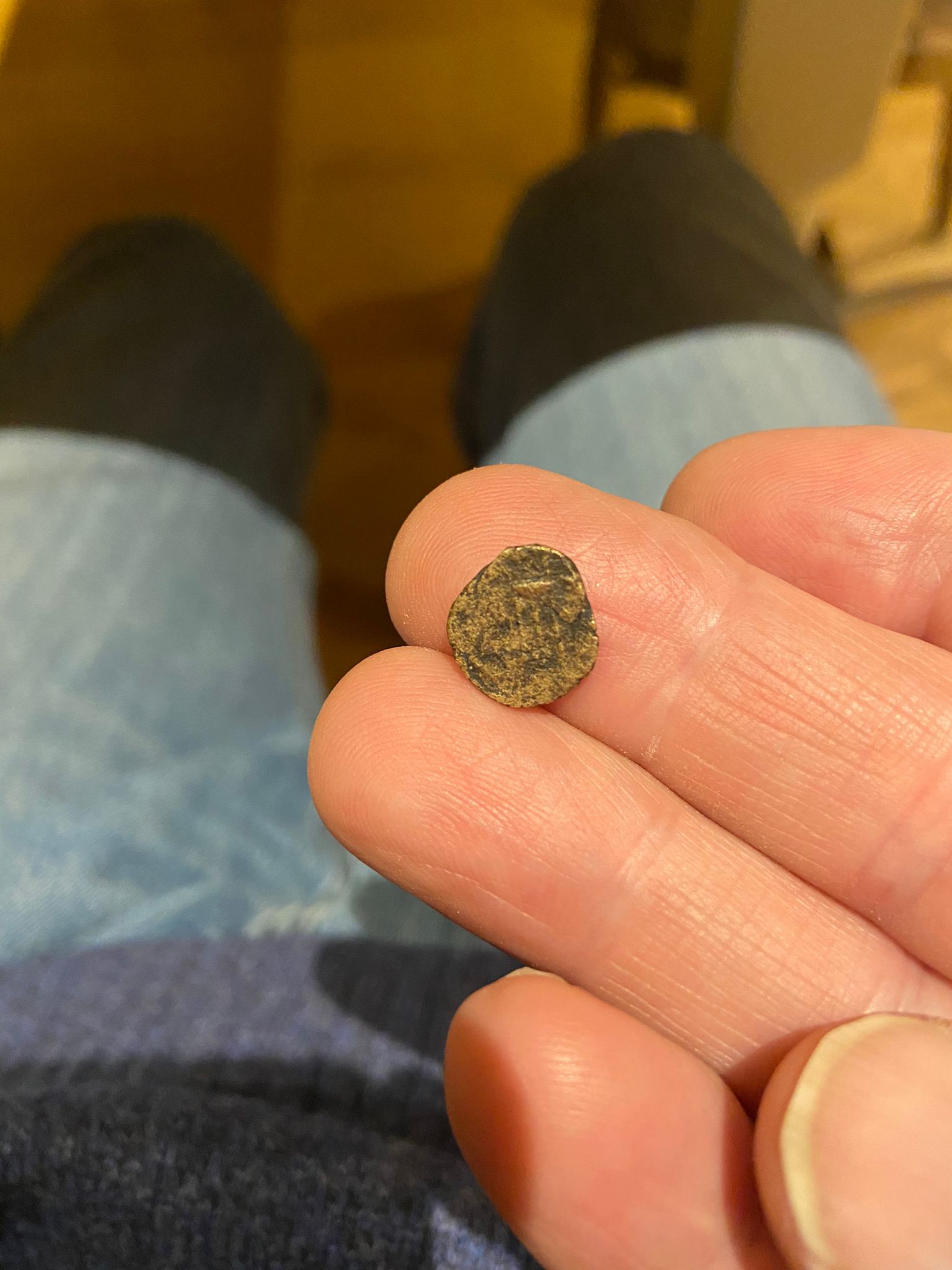 Brassy-Vs-Bronze-Appearance-In-Ancient-Coins