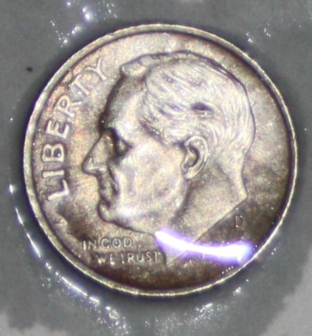 2015-D-Dime-Cleans-Itself-And-Changes-Colors-On-Me