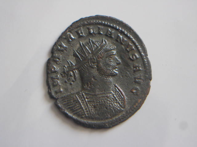 Roman-Coins-III-RD-Century,-Aurelianus,-Carus,-Gallienus,..