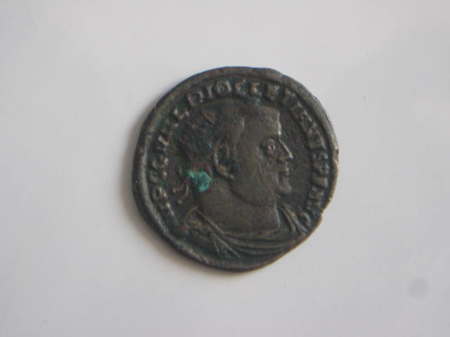 Roman-Coins-III-RD-Century,-Aurelianus,-Carus,-Gallienus,..