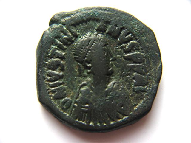 Another-Justinian-I-Follis-Well-Preserved