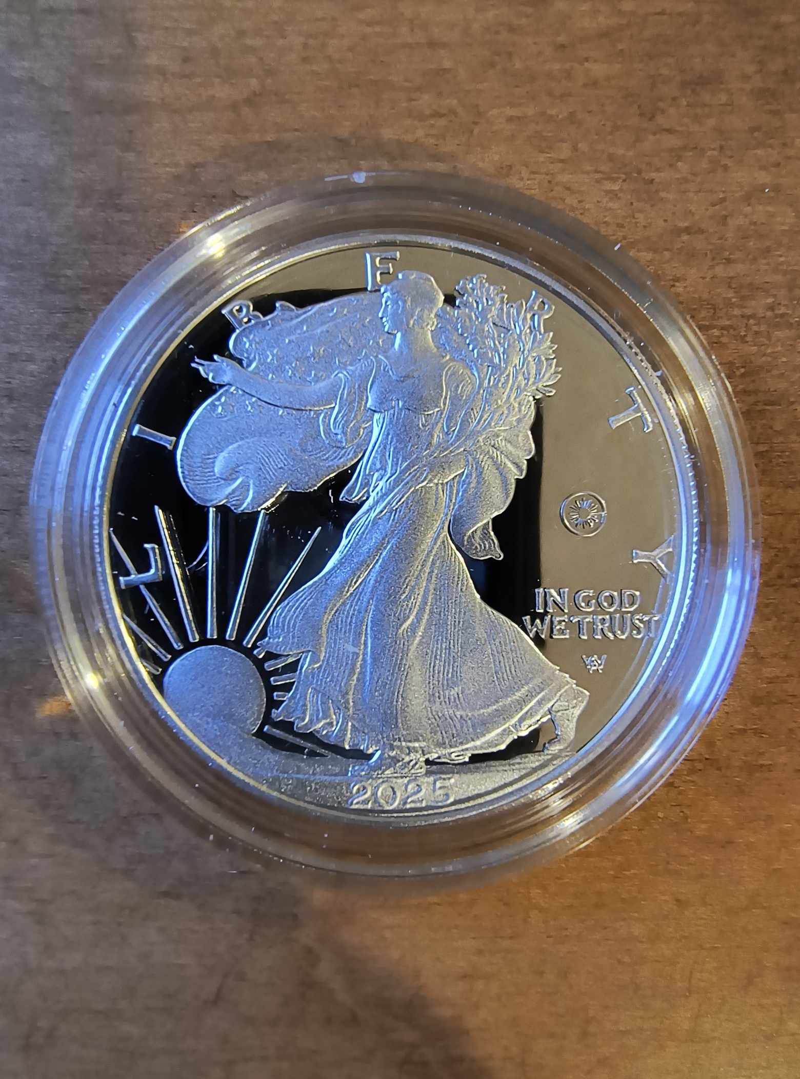 American-Eagle-2025-One-Ounce-Silver-Coin---Laser-Beam-Privy-Mark