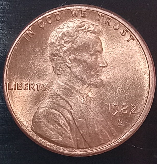 2-1982-D-Pennies.-I'm-Confused