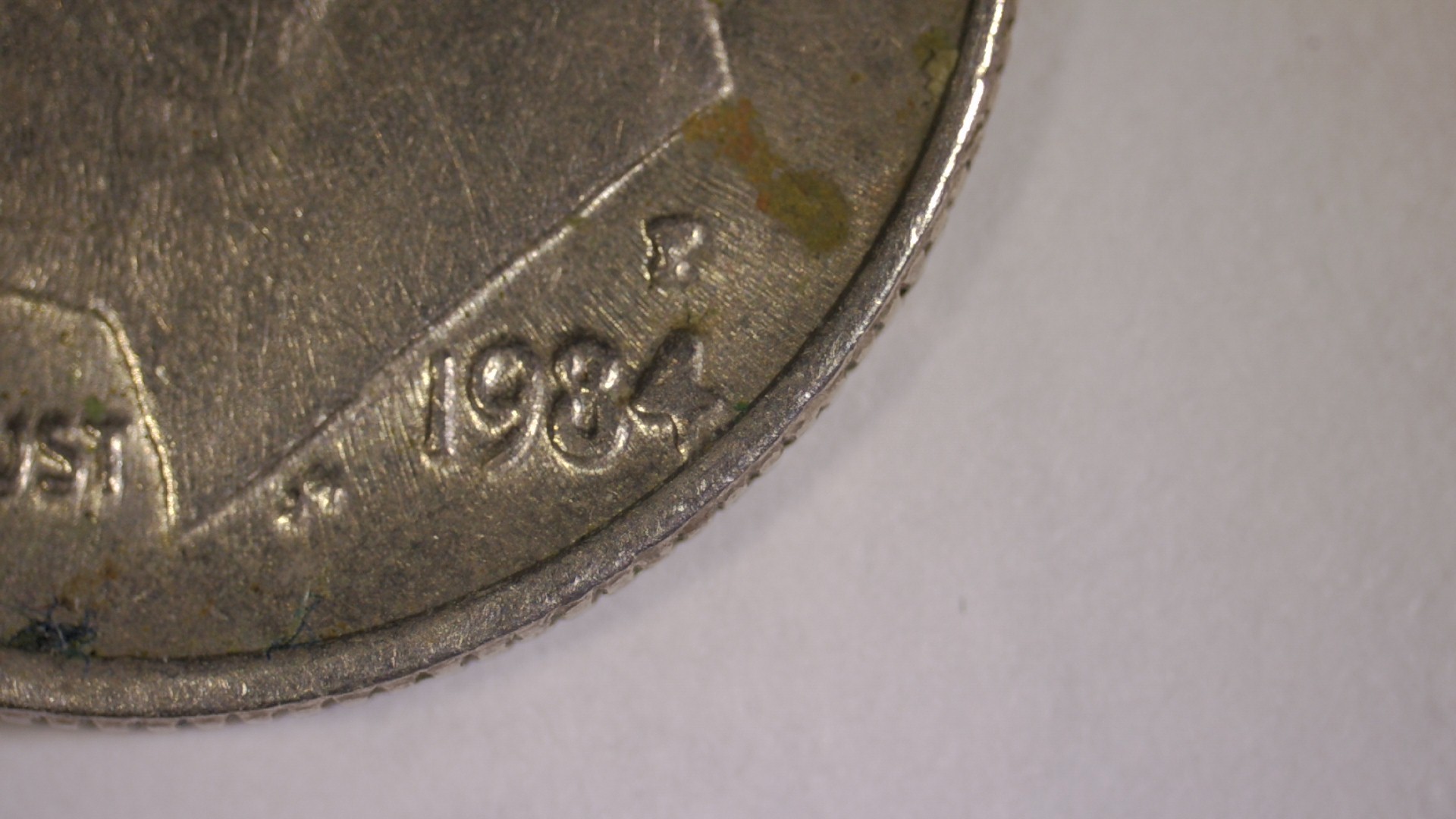 I-Am-In-Need-Of-Help-With-A-1984-P-Dime-That-I-Have.